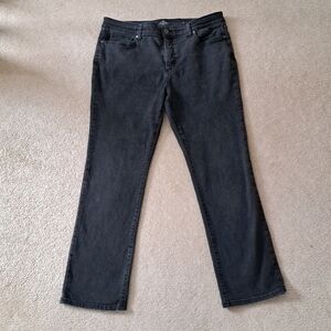 St. John's Bay Jeans Women's 16 Black Wash Straight Leg Stretch Denim